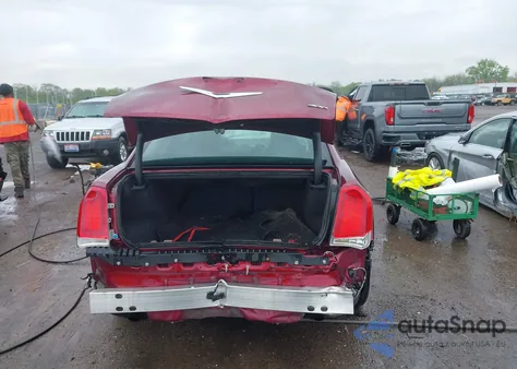 2017 Chrysler 300 Limited из США, поврежденный, VIN 2C3CCAAG9HH506444